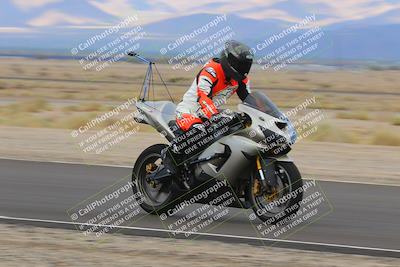 media/Sep-11-2022-SoCal Trackdays (Sun) [[81b7e951af]]/Back Straight Speed (850am)/